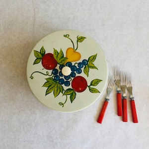 Vintage hand painted cake stand, vintage cake plate with painted fruit, metal cake stand with painted fruit, white metal fruit cake plate