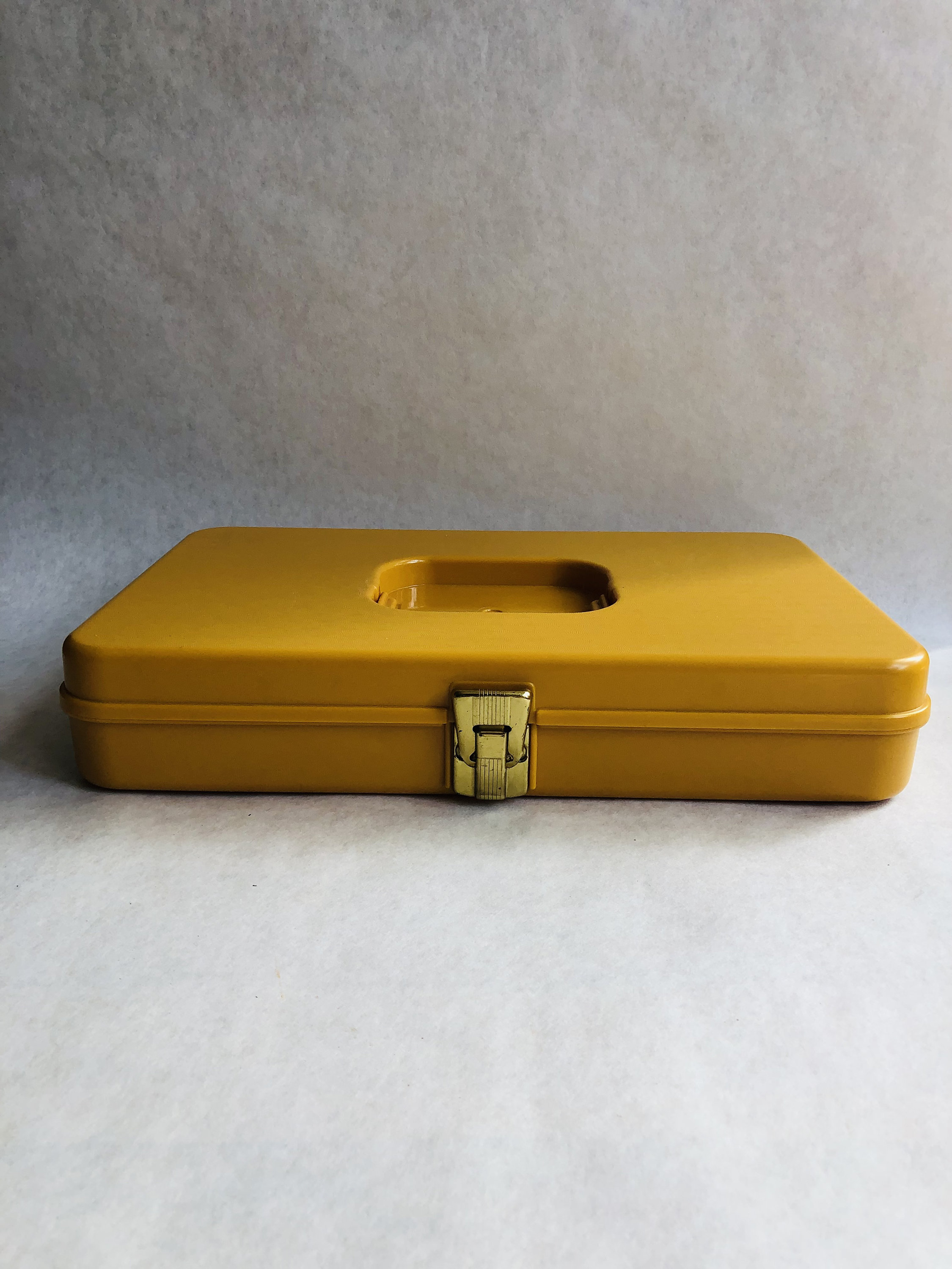 Vintage Wilhold Thread Box Vintage Yellow Sewing Box Etsy