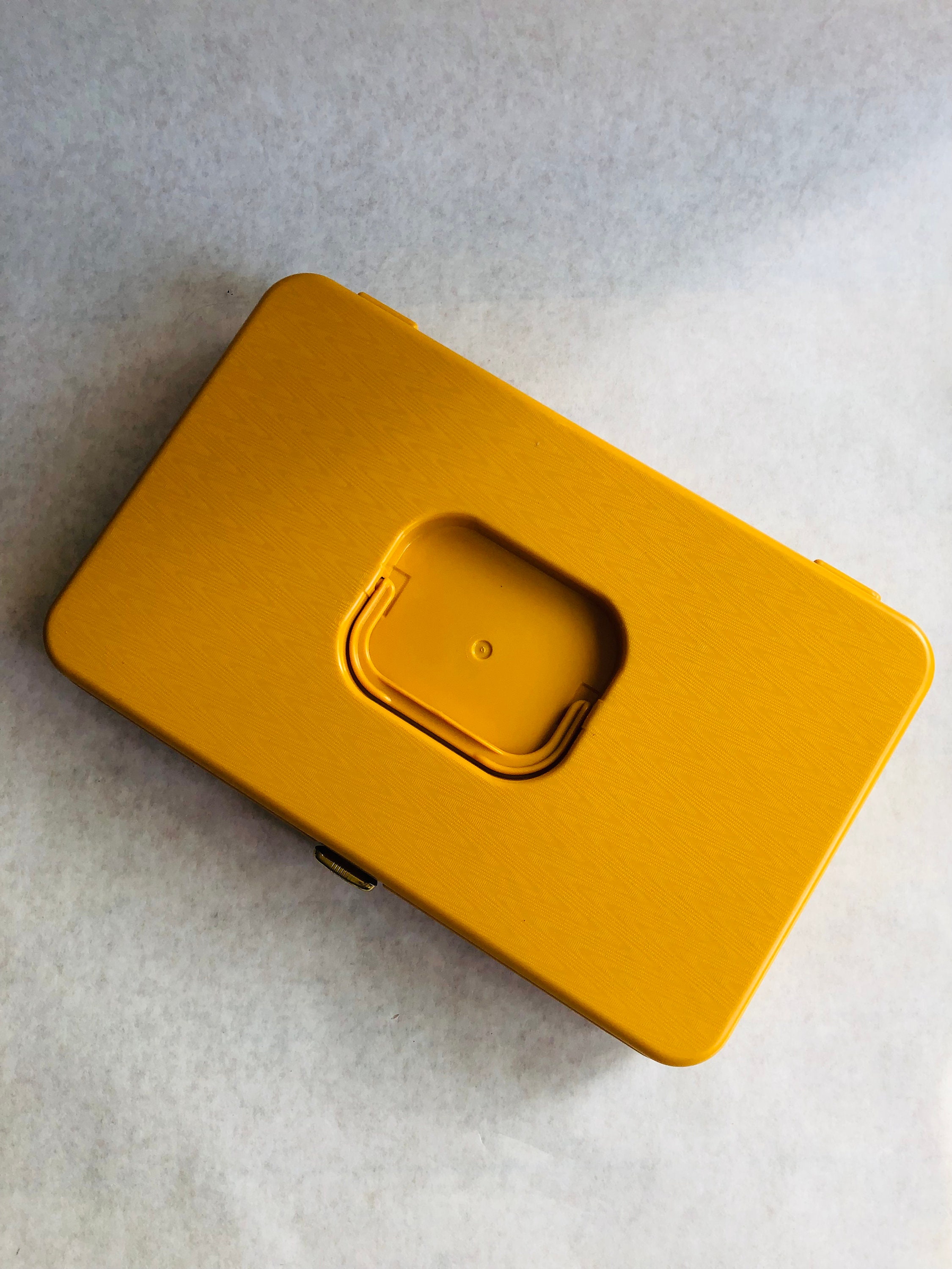 Vintage Wilhold Thread Box Vintage Yellow Sewing Box Etsy