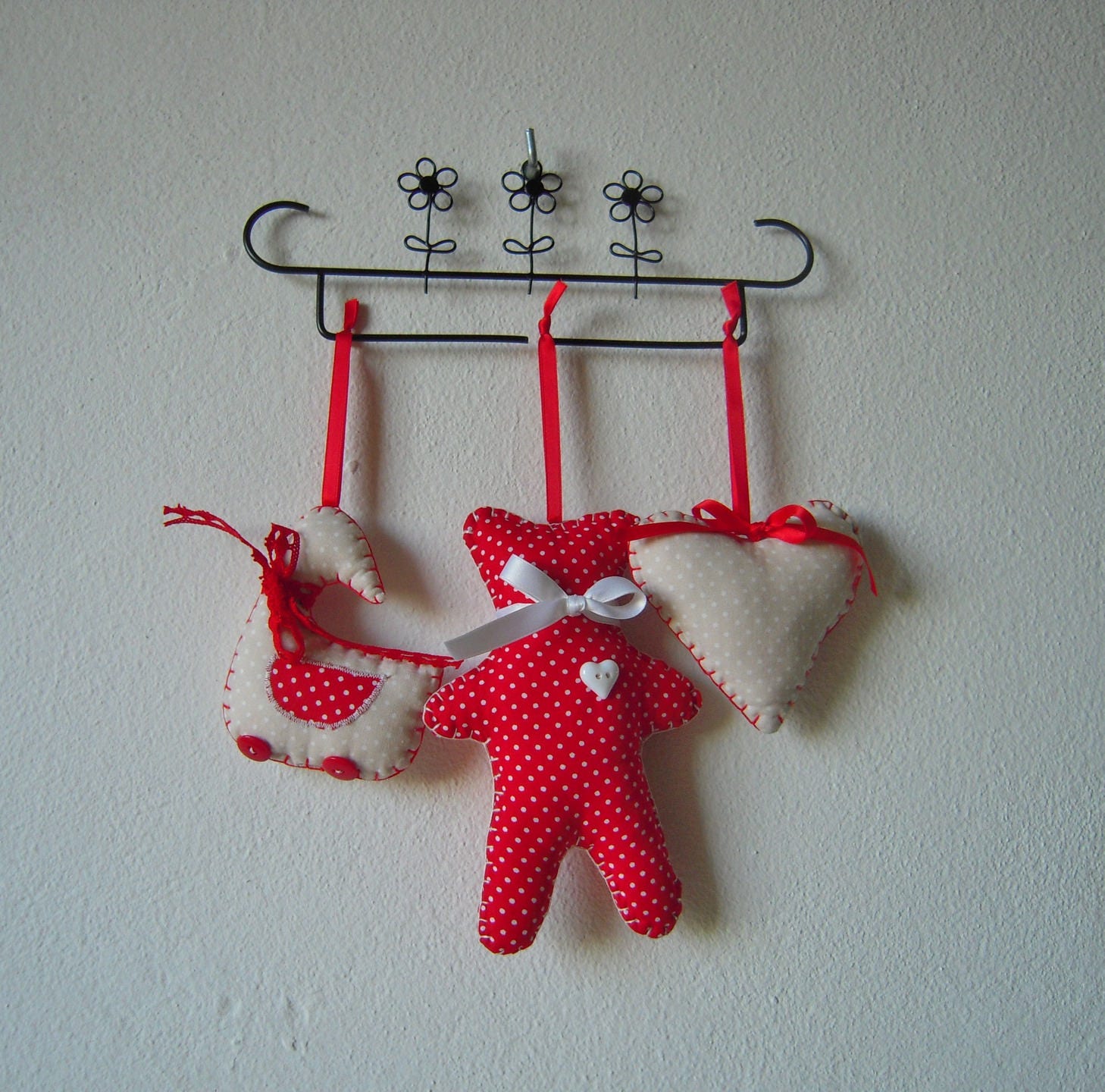 Décorations à Suspendre, Motifs de Pois, Lot Trois