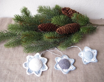 Hook stars, set of 3 decorations to hang