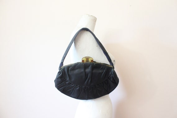 1940s art deco navy supple leather shoulder handb… - image 1