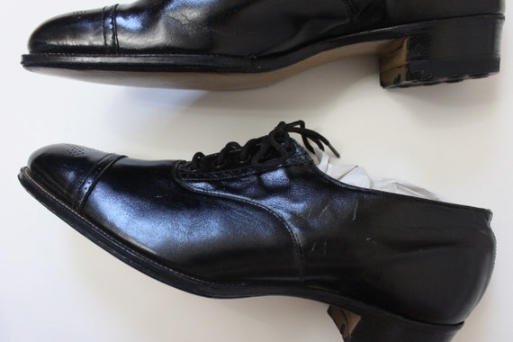 1920s women’s glossy black supple leather oxford … - image 5