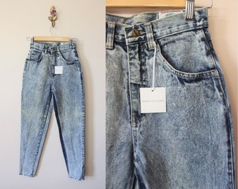 Acid Wash skinny jeans | 1980s acid wash indigo high waist skinny jeans w / ankle zippers | xxs 24 waist