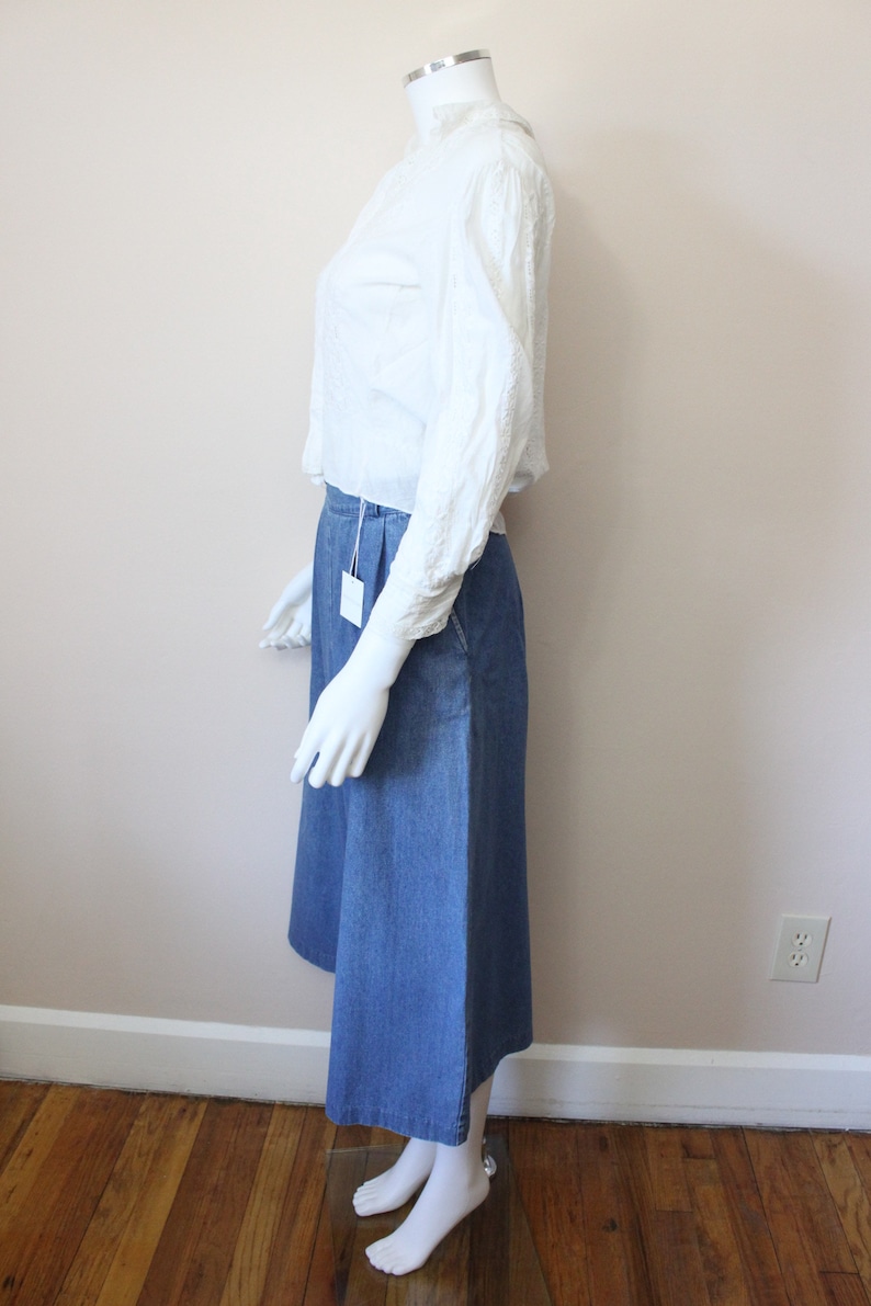 1980s high waist denim wide leg culottes trousers pants 28 waist Cropped Palazzo jeans