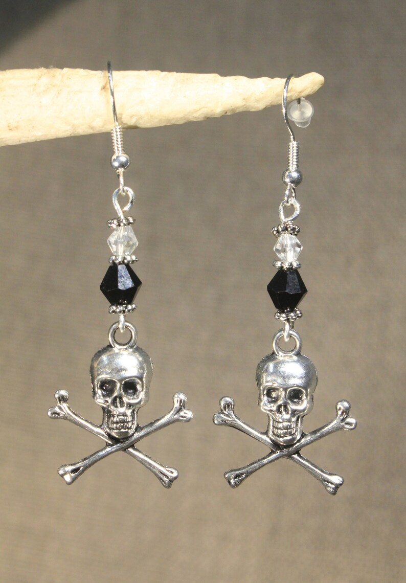 rock pirate Earrings death head bone gothic fantasy