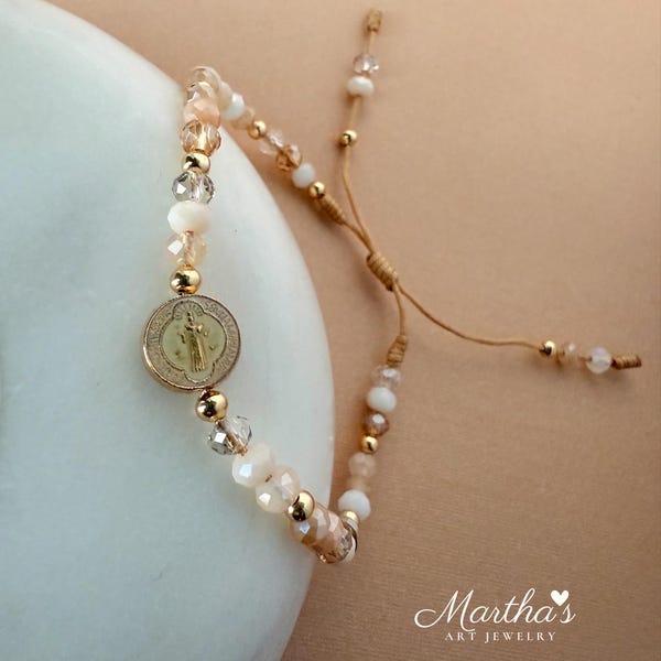 Pulsera protectora de San Benito, ajustable.  Hecha a mano