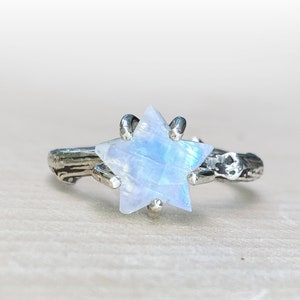 Rainbow Moonstone Star Ring | Gothic Ring | Witchy Ring | Branch Ring | Celestial Ring | Cottagecore Rings | Goth Ring | White Crystal Ring