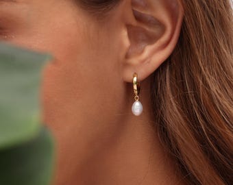 Teardrop Pearl Earrings | Gift for Her | Sterling Silver Freshwater Pearl Drop | Dainty Bridesmaid Jewelry Gift