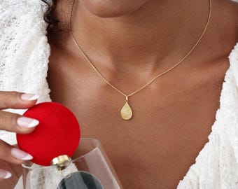 Teardrop Fingerprint Necklace Gift for Mom | 14K Gold Vermeil | Personalized Memorial | Actual Thumbprint Jewelry