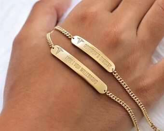 "This Doc Rocks" Expandable Bracelet - Medical Jewelry Gift For Doctors & Graduates