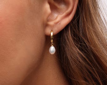 Teardrop Pearl Earrings Gift for Mom | Sterling Silver Freshwater Pearl Drop | Personalized Mother Day Jewelry