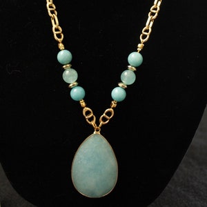 Sea Green Color Quartz Teardrop Pendant Collection; Quartz Teardrop Pendant; Teal Color Quartz Pendant; Aqua Color Quartz Pendant