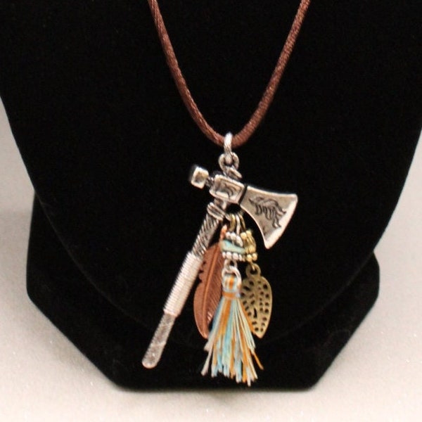 Tomahawk Pendant Necklace; Hatchet Pendant Necklace; Indian Style Tomahawk Pendant Necklace; Southwestern Style Jewelry