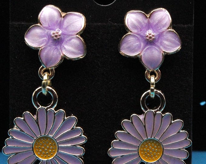 Spring Daisy Flower Earrings – Purple Enamel Dangle Jewelry
