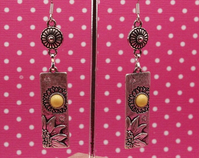Sunflower Yellow Earrings; Western Style Sunflower Yellow Earrings; Sunflower Earrings