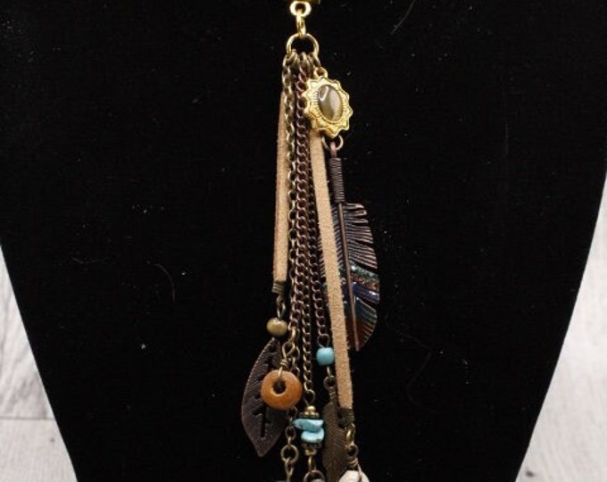 Feather Tassel Pendant Necklace; Southwestern Feather Tassel Pendant Necklace; Western Style Tassel Pendant Necklace