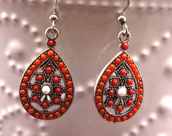 Teardrop Earrings with colors of White and Carnelian with a western vibe; Cowgirl Earrings with Orange and White colors