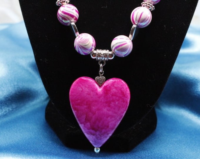 Fuchsia Pink Heart Necklace Set; Heart Necklace in Fuchsia Pinks; Berry Pink Heart Necklace Set