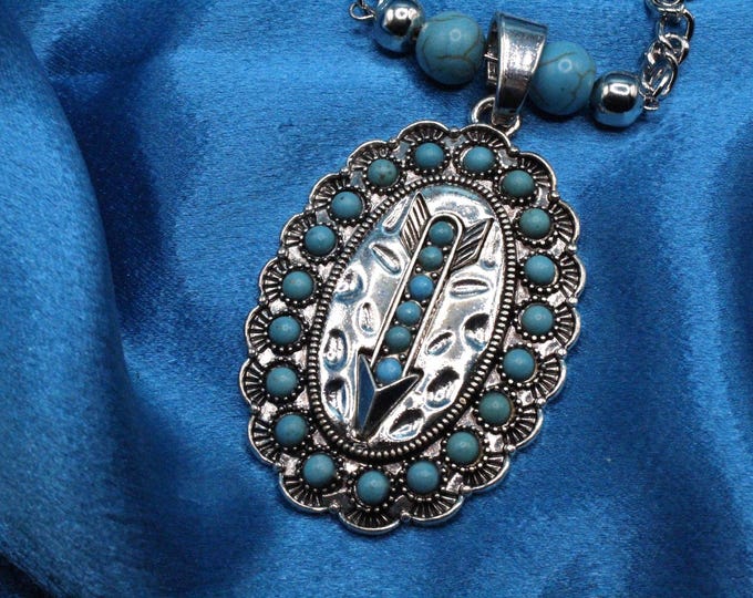 Arrow Cowgirl Western Pendant Set; Large Oval Arrow Howlite Pendant with Bead Strand; Western Arrow Howlite Pendant Set;