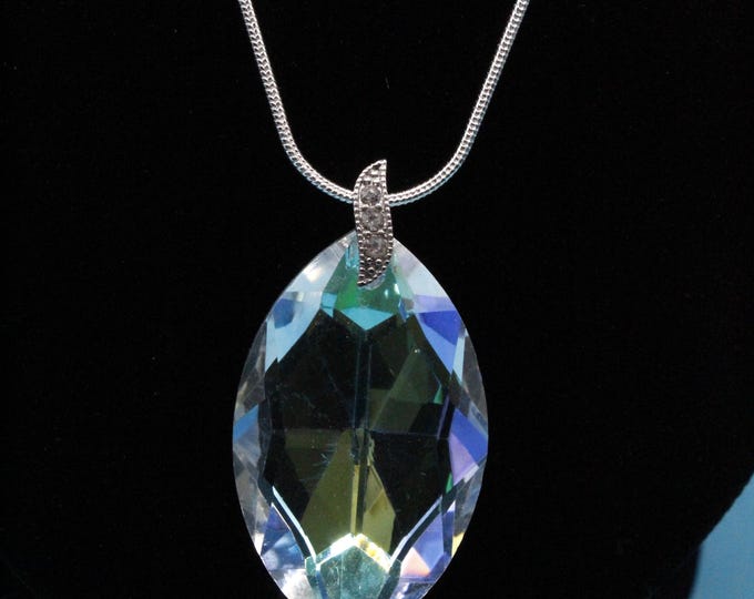 Oval Glass Pendant Necklace; Crystal AB Oval Pendant Necklace; Oval Crystal Pendant
