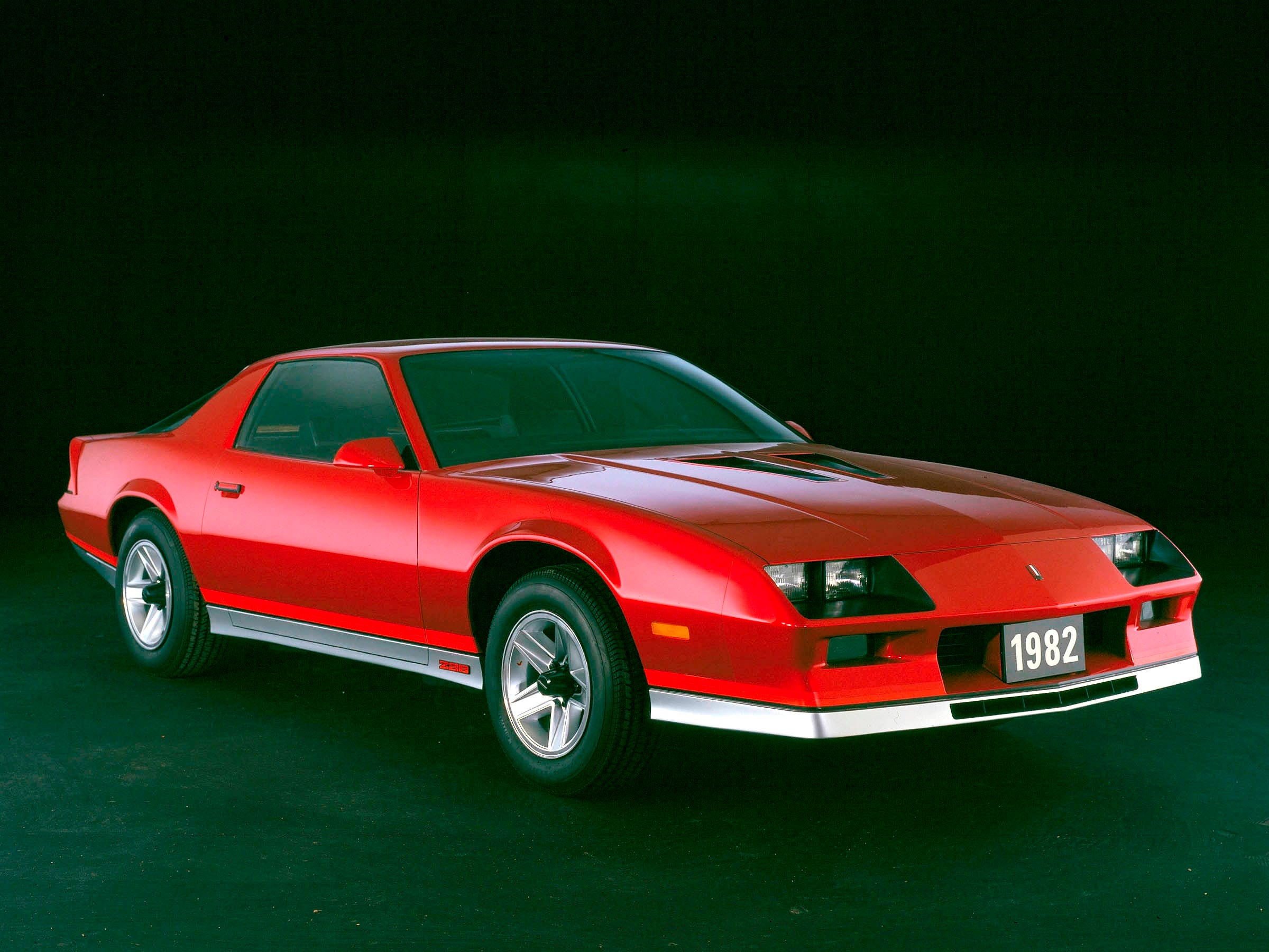 mekanik-ge-mi-g-z-n-n-n-ne-getirmek-camaro-1982-ba-retmen-klasik