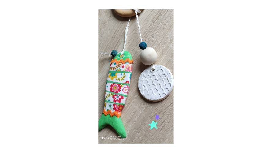 Diffuseur de Parfum en Argile et Son Pendentif