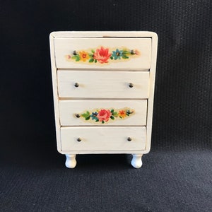 Vintage Dollhouse Furniture- Artisan Dresser in Excellent Condition