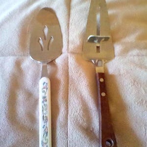 Vintage Pie Server - Your Choice