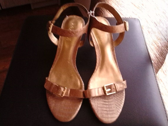 ralph lauren sandals gold