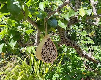 Wooden Bee House Habitat with Bamboo Tubes for Garden Pollinators