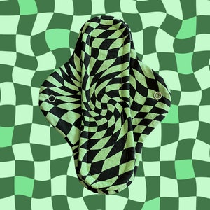 Green Checker Heavy Cloth Pad - Cotton and PUL