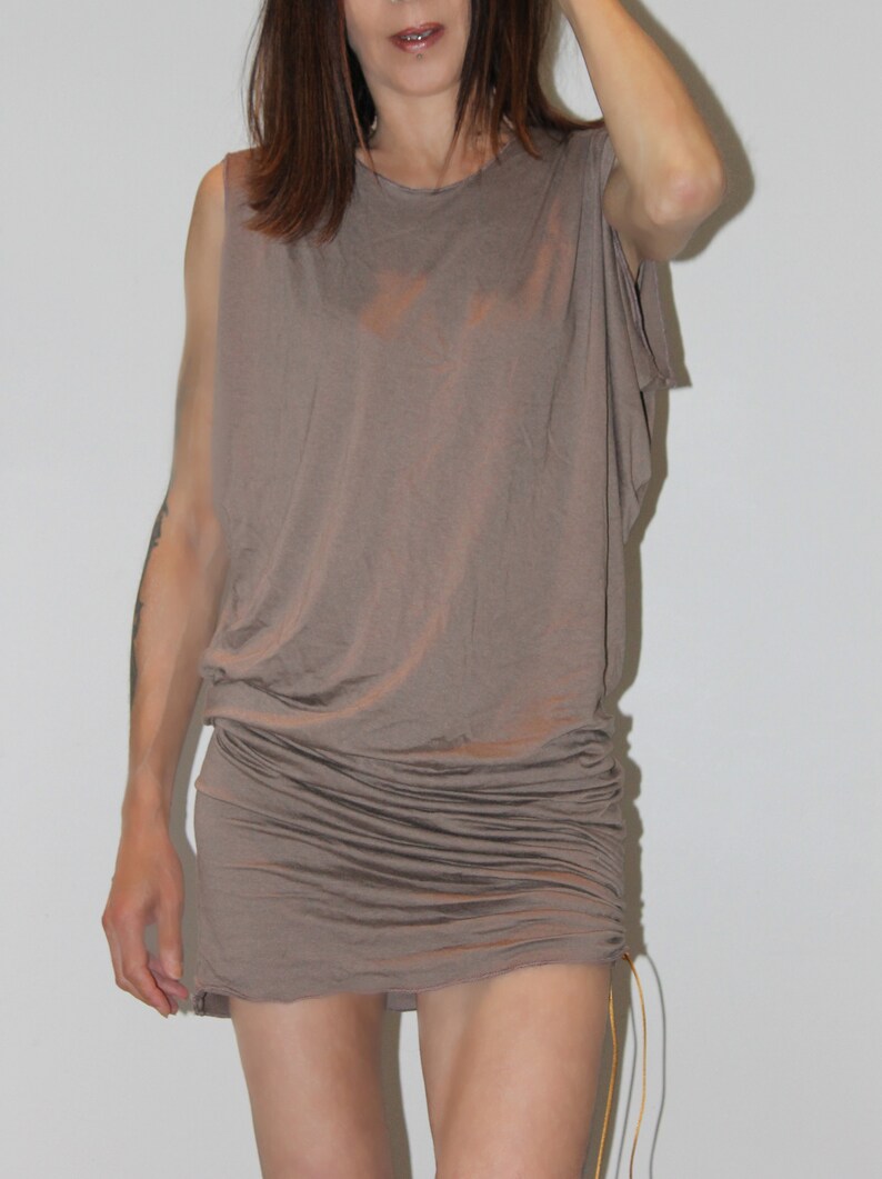 Short dress, asymmetrical tunic, pleated, cotton jersey, beige taupe color image 3