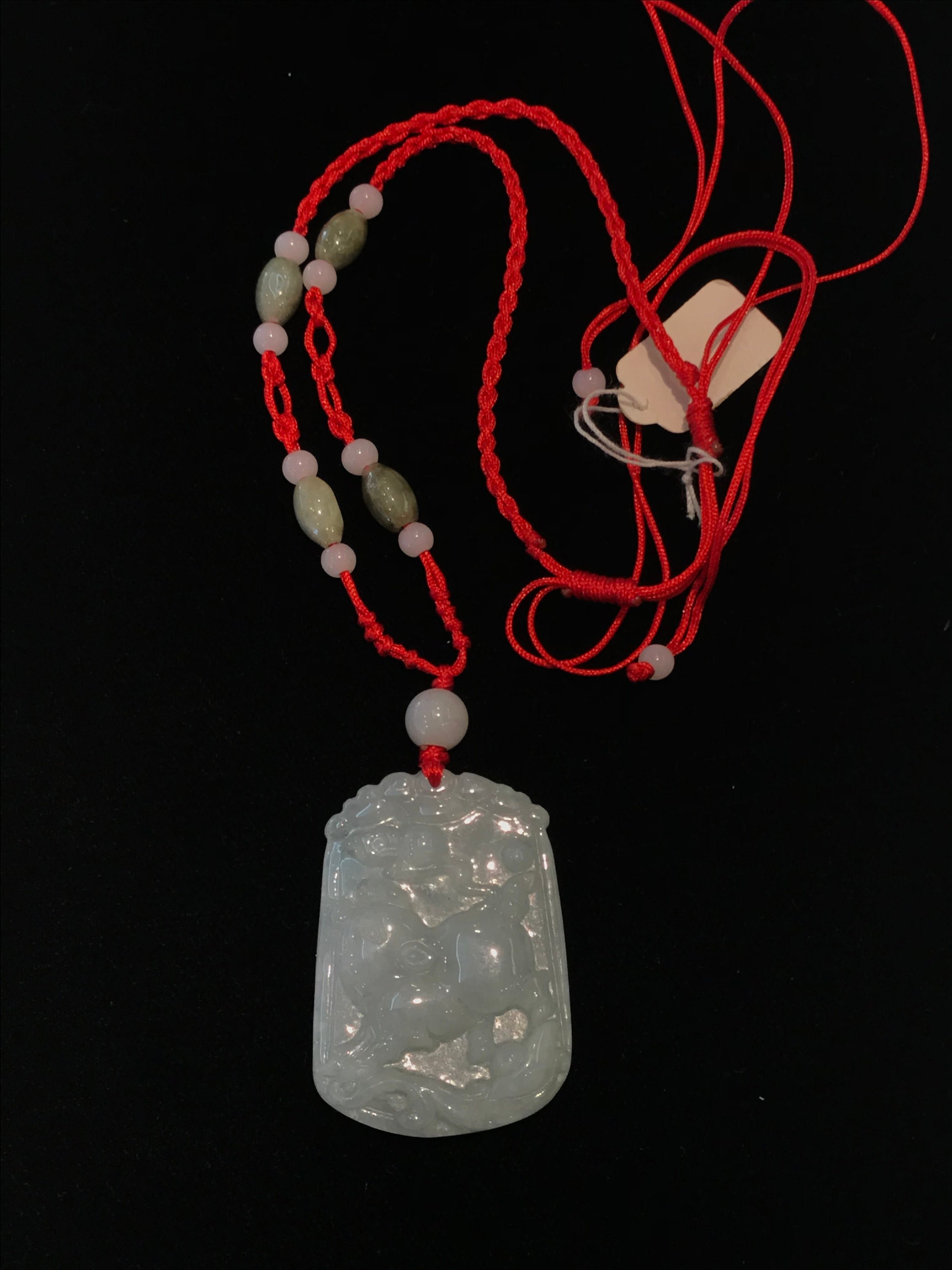 White Ruyi] suet white jade natural Hetian jade Russian material mountain  material hand-carved Ruyi pendant necklace - Shop shan mu Necklaces - Pinkoi