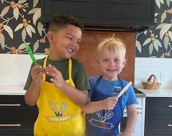 Kids Apron, Customize with Name on the Apron, 12 Fun Colors