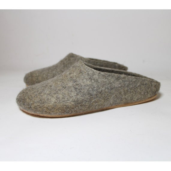 mens felt slippers
