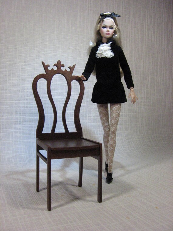 Necklace Dollhouse Miniature Jewelry Fit For a Queen Can Be 1:12 or 1:6