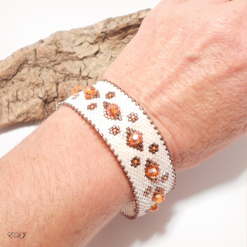 Bracelet Miyuki bangle blanc nacré cuivre et perles cristal orange image 4