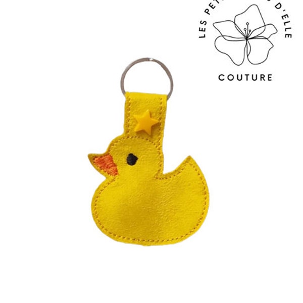 Porte-clef brodé "Mon poussin" / porte-clé adorable poussin / bijou de sac brodé poussin en suédine jaune / accroche-sac