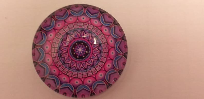 25 mm purple cabochon
