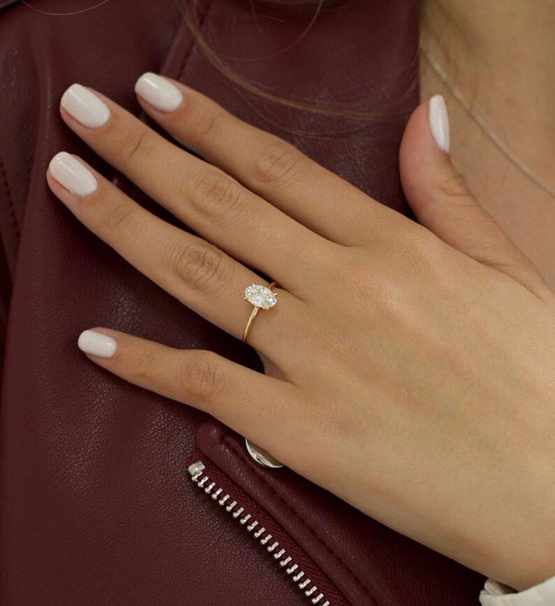 1 Carat Oval Diamond Engagement Ring 18k Yellow Gold Diamond Etsy