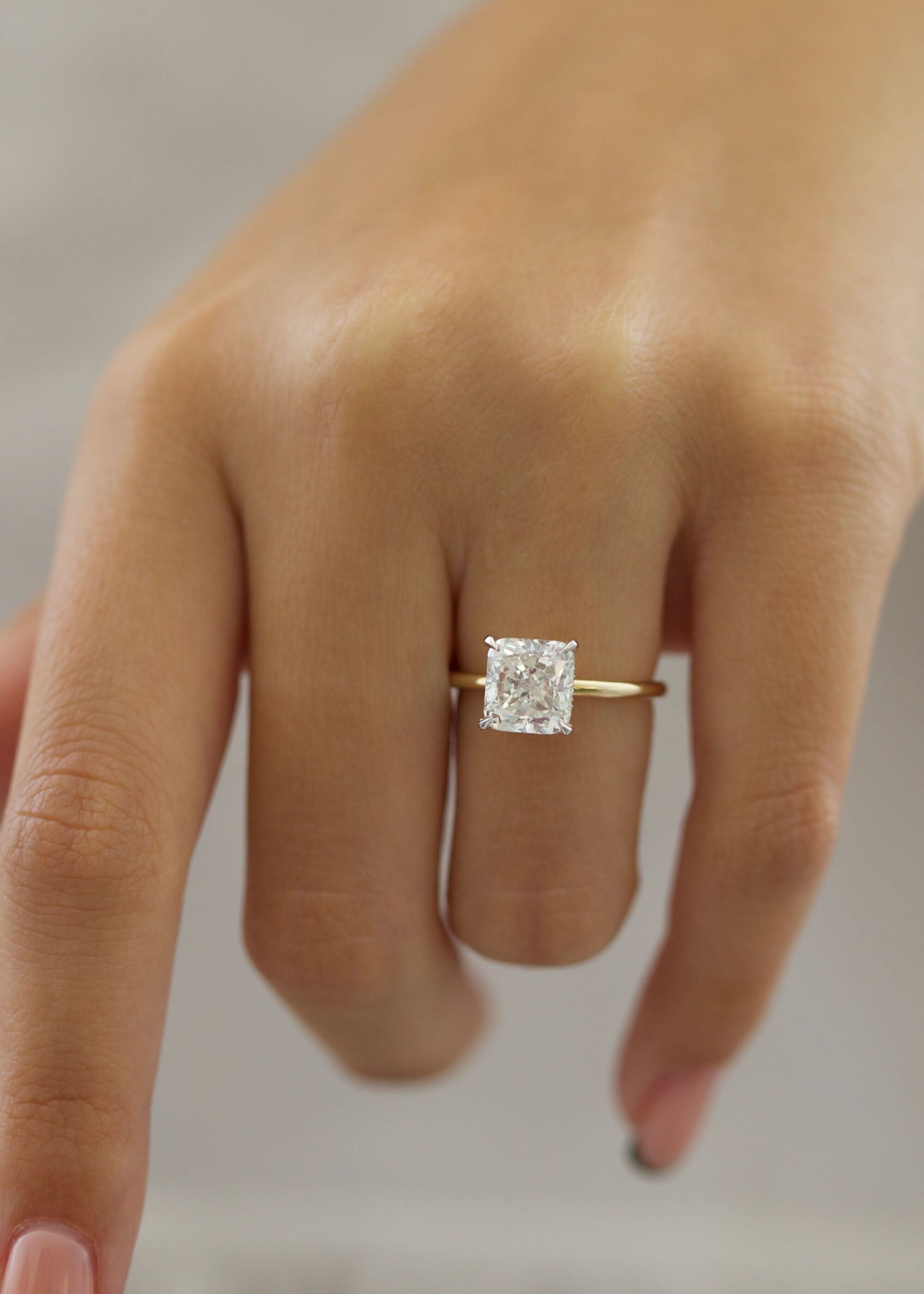 Certified 3.19Ct Oval Cut Diamond Prong Halo Engagement Ring 14K White Gold Certified 3.19Ct Oval Cut Diamond Prong Halo Engagement Ring 14K White Gold
