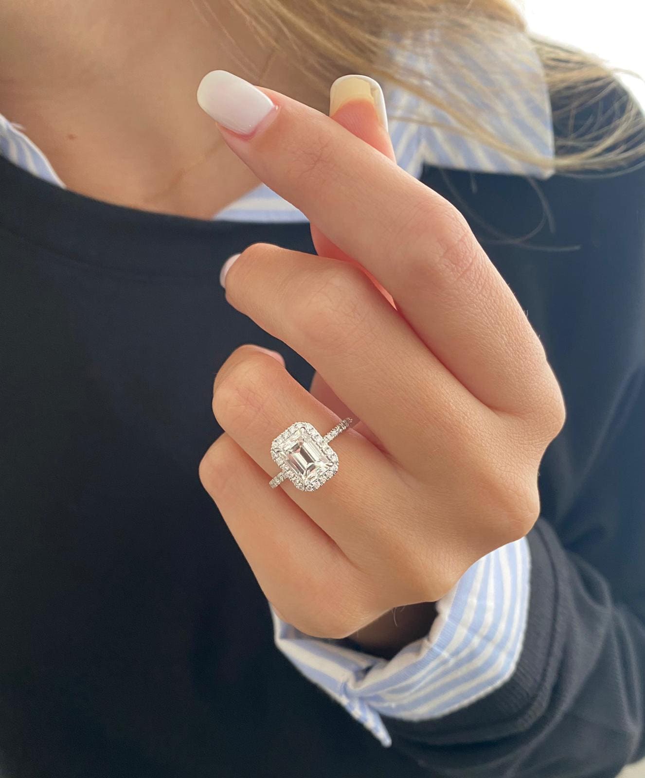 Emerald cut diamond shop ring 2 carat