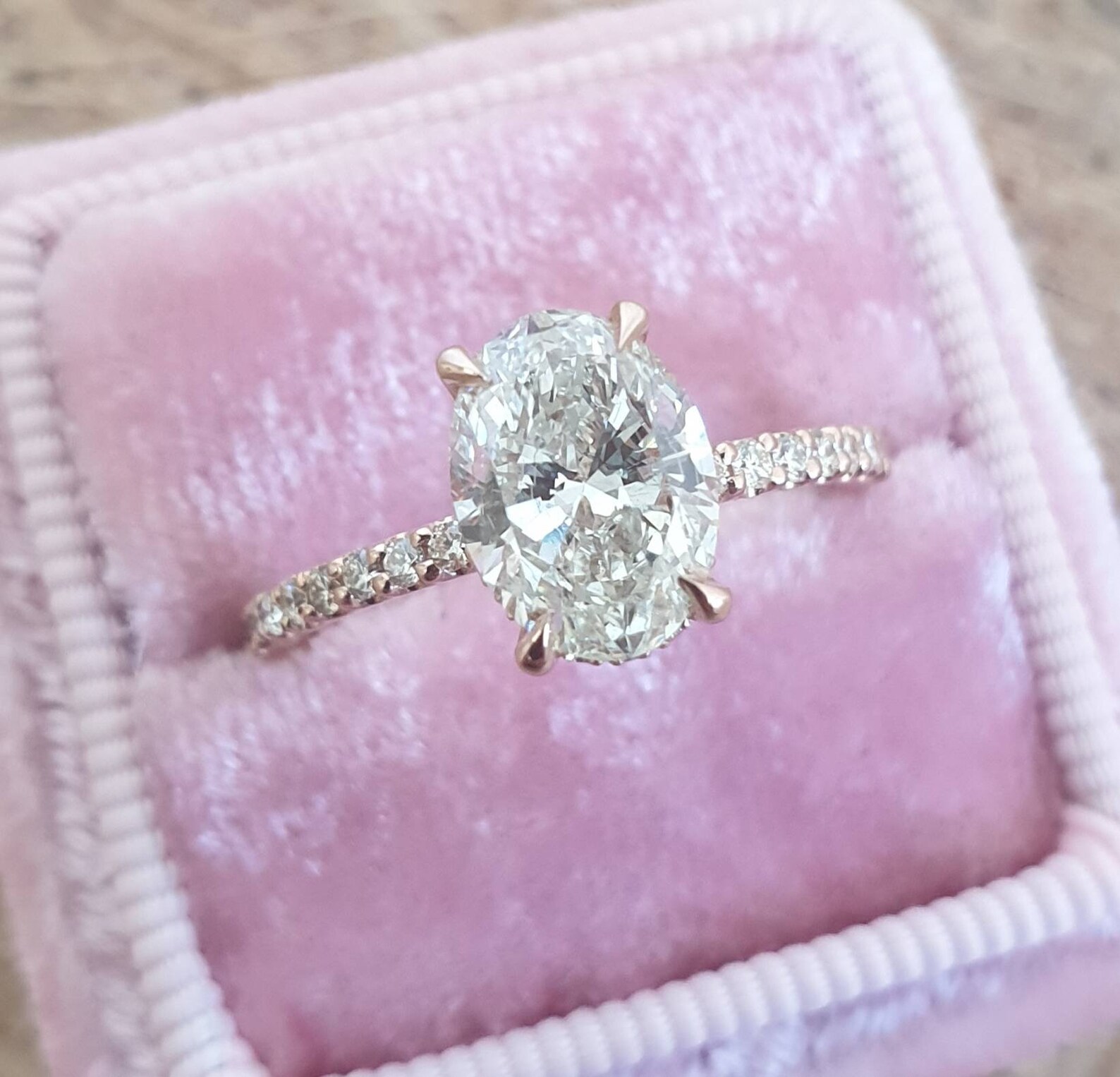 Oval Diamond Engagement Ring 1.80 Carats Oval Diamond Ring Etsy