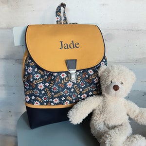 sac à dos /sac à dos enfant /sac à dos maternelle /sac enfant /personnalisable/ anniversaire/fleur/cadeau fille garçon