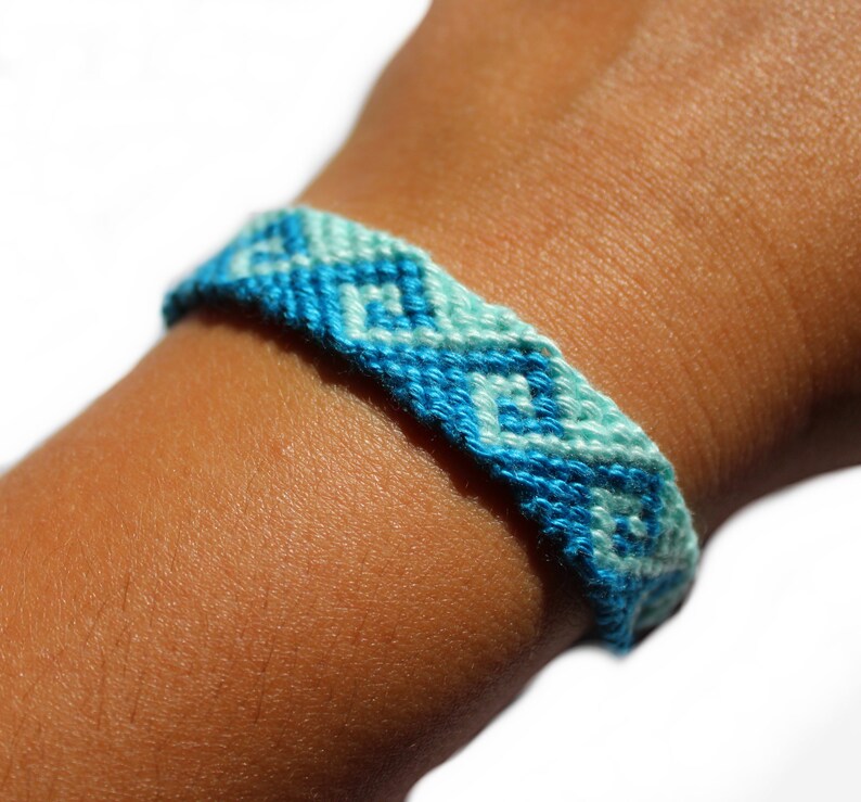 Bracelet brésilien modèle Vague unisexe Etsy Bracelet brésilien modèle Vague unisexe Etsy