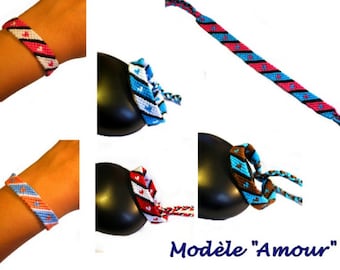 Bracelet brésilien unisexe modèle "AMOUR", bleu et corail