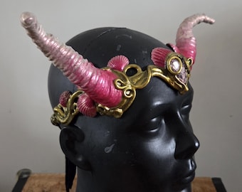 Circlet Crown – Horned Sea Fantasy – Shell Detail – Custom Stone – Warm Gold