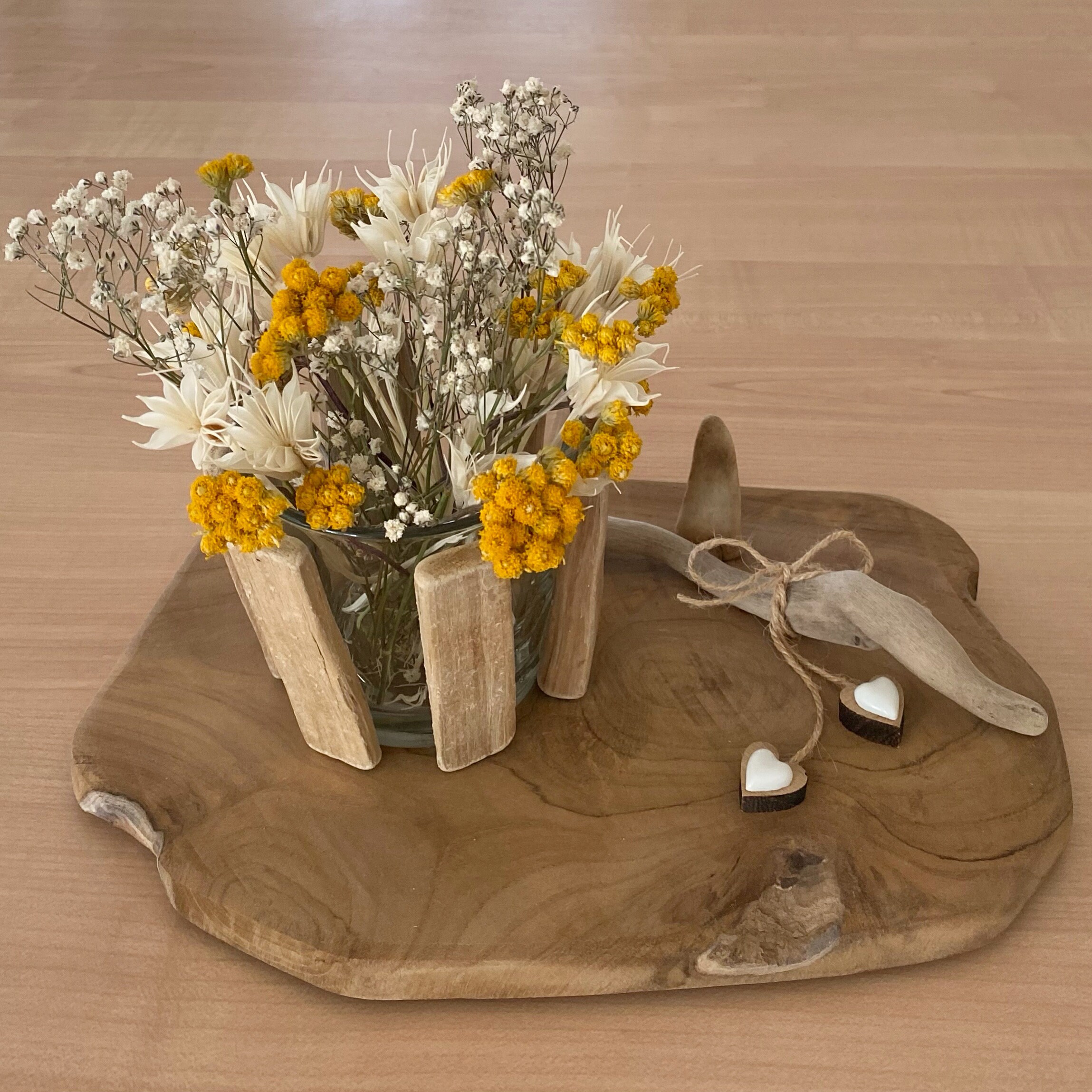 Vase, Bois Flotté, Coeurs Porcelaine, Fleurs Séchées