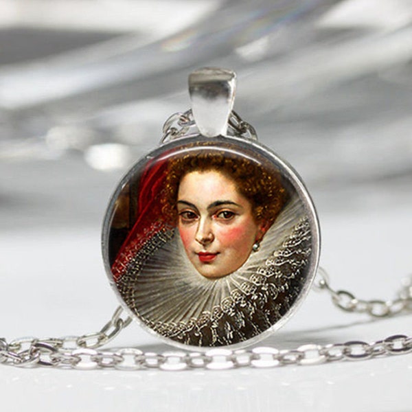 Collier" Portrait femme a la collerette" pendentif médaillon cabochon en verre avec chaine